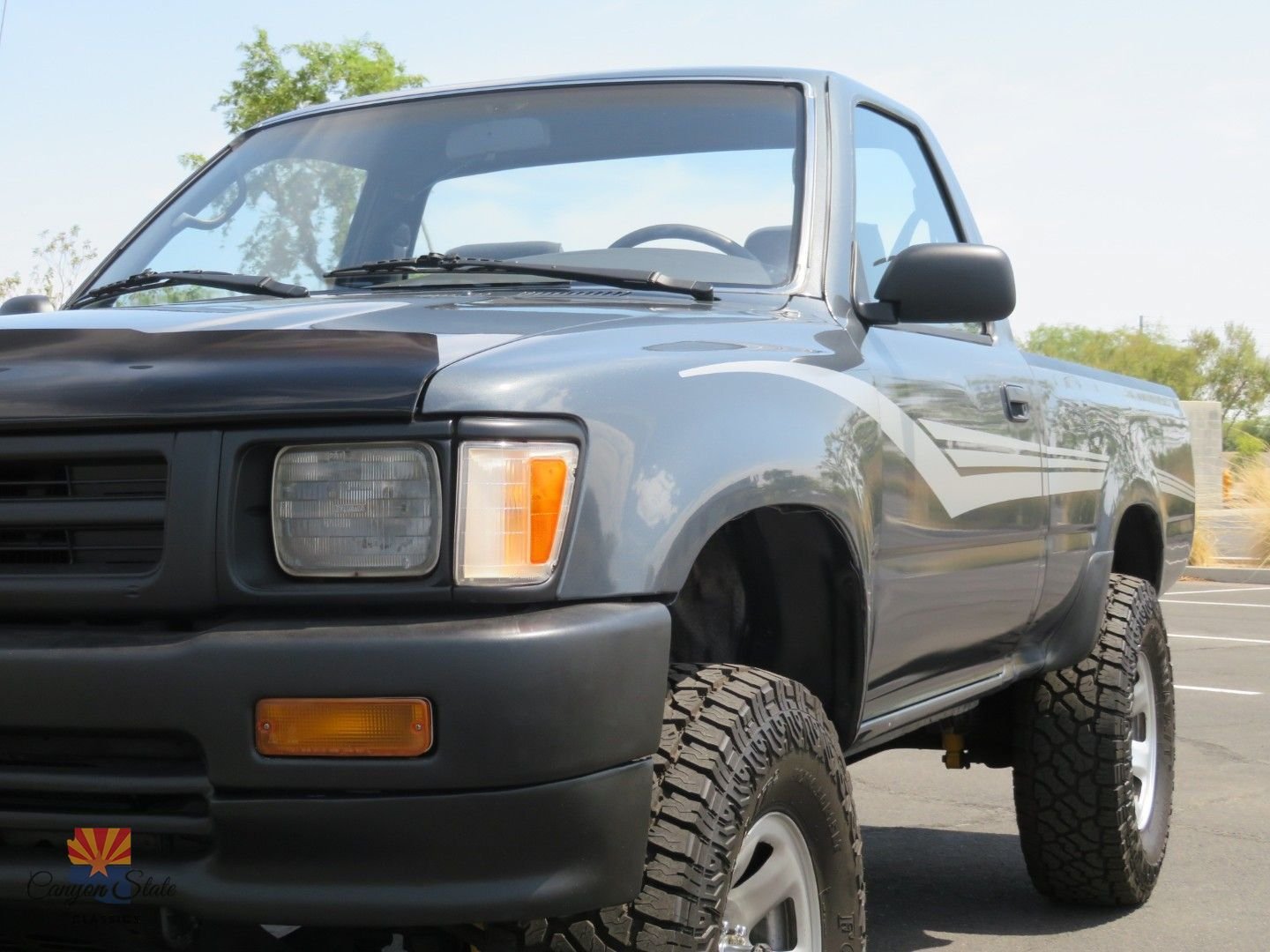 Used 1992 Toyota Pickup Deluxe AWD/4WD image 24