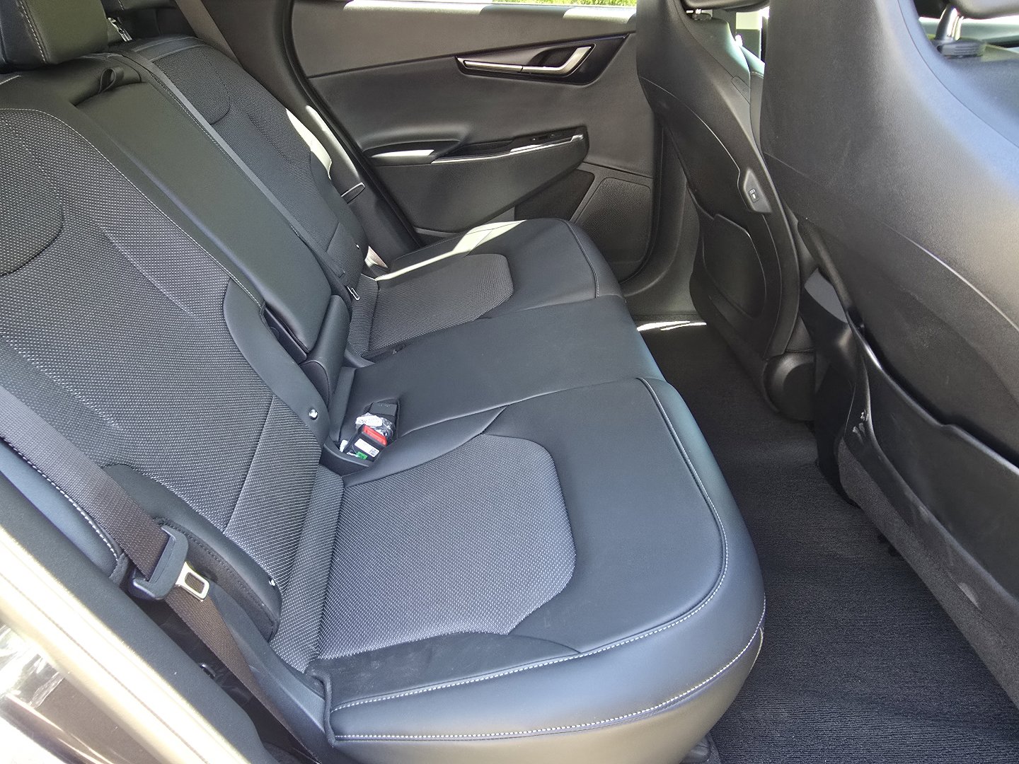 Used 2025 Kia EV6 Light w/ Light LR Technology Package AWD/4WD image 19