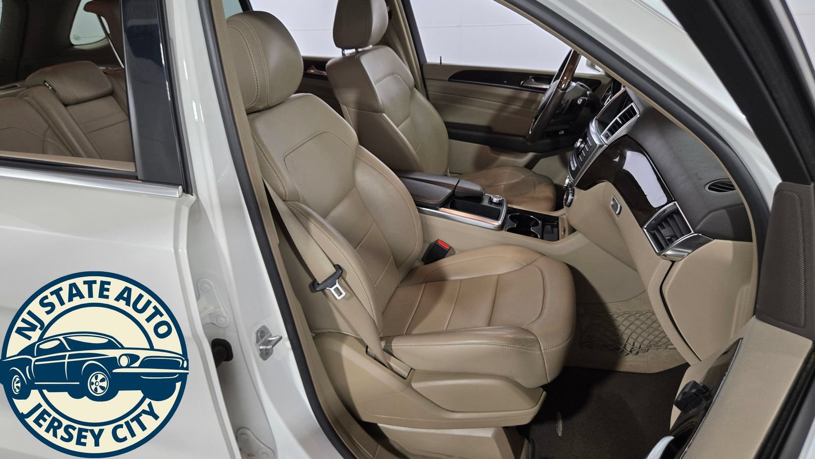 Used 2014 Mercedes-Benz ML 350 4MATIC w/ Premium 1 Package image 37