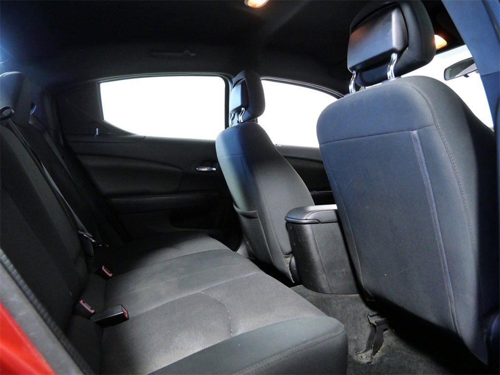 Used 2013 Dodge Avenger SE image 13