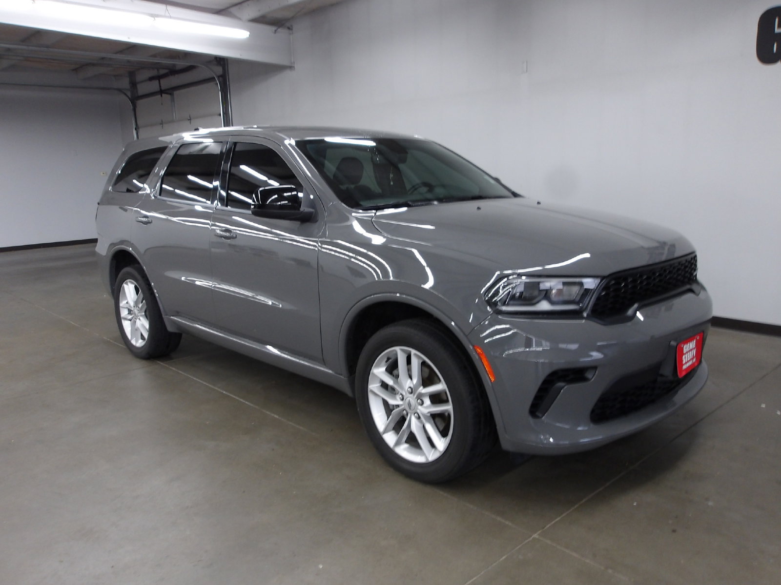 Used 2025 Dodge Durango GT AWD/4WD image 4