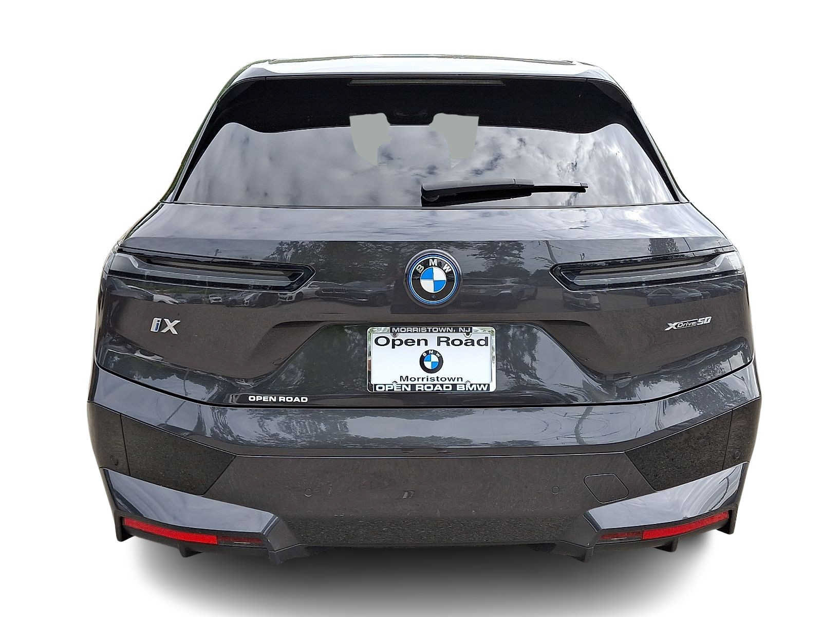 Certified 2024 BMW iX xDrive50 w/ Sport Package AWD/4WD image 5