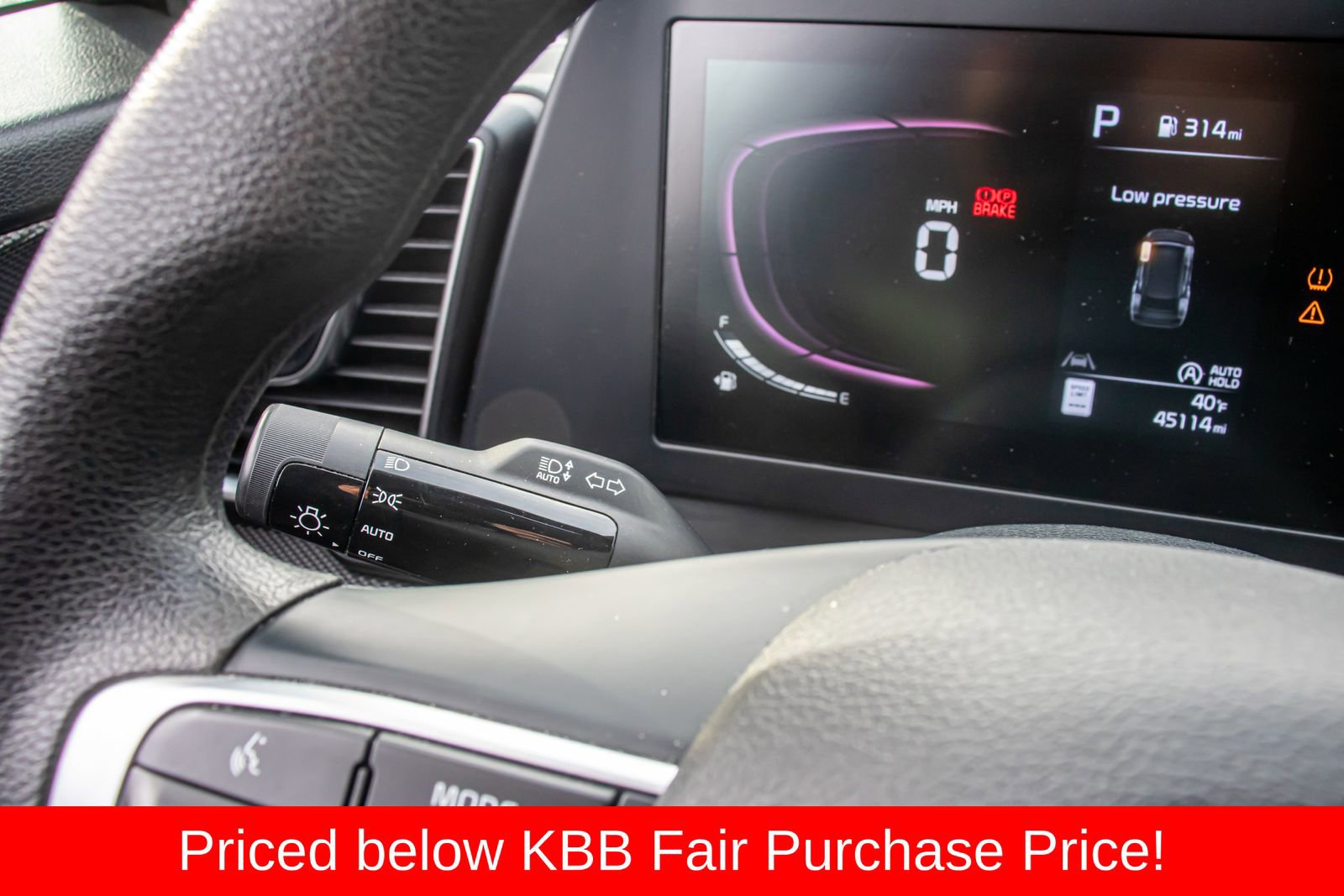 Used 2024 Kia Sportage LX image 19