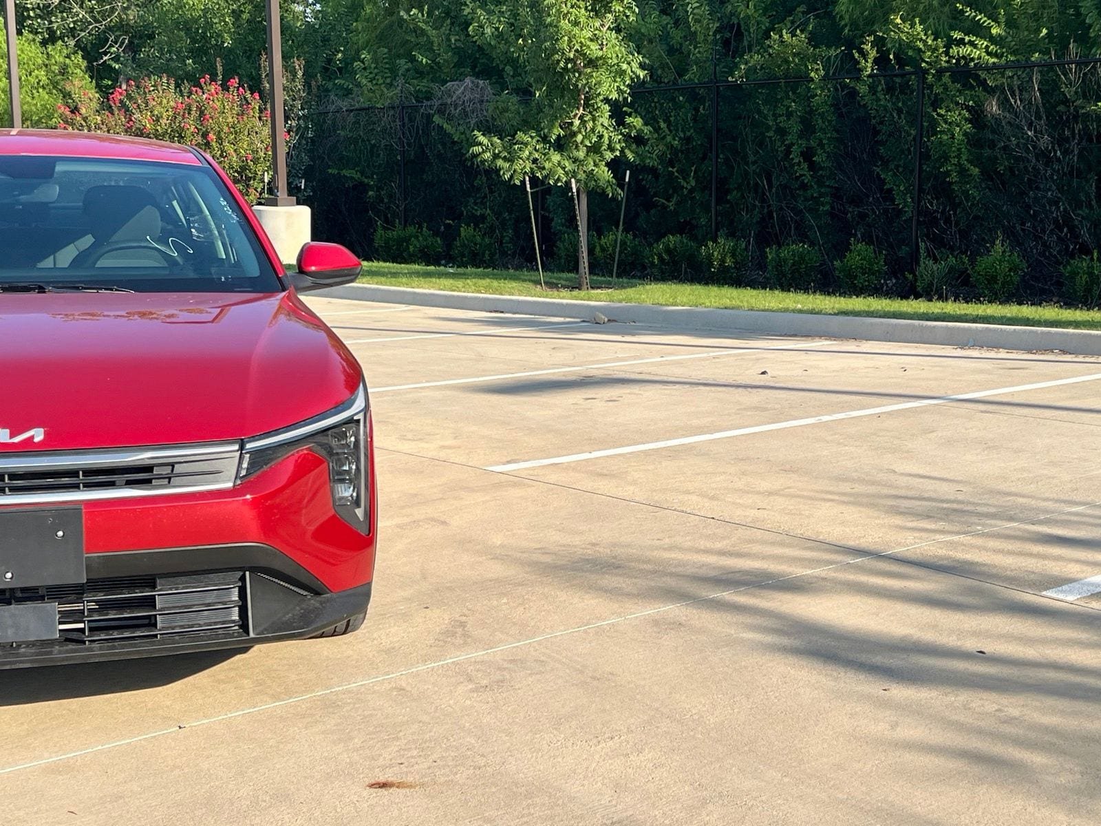 Used 2025 Kia K4 FWD image 3