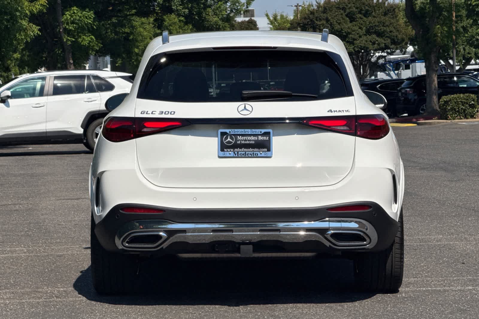 New 2026 Mercedes-Benz GLC 300 4MATIC image 4