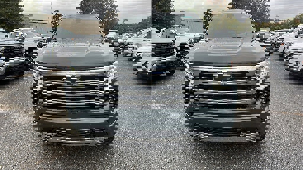 New 2026 Chevrolet Silverado 1500 High Country image 2