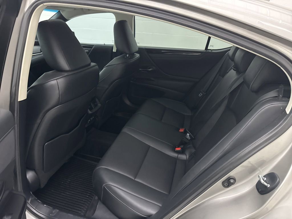 Used 2020 Lexus ES 350 w/ Premium Package image 41