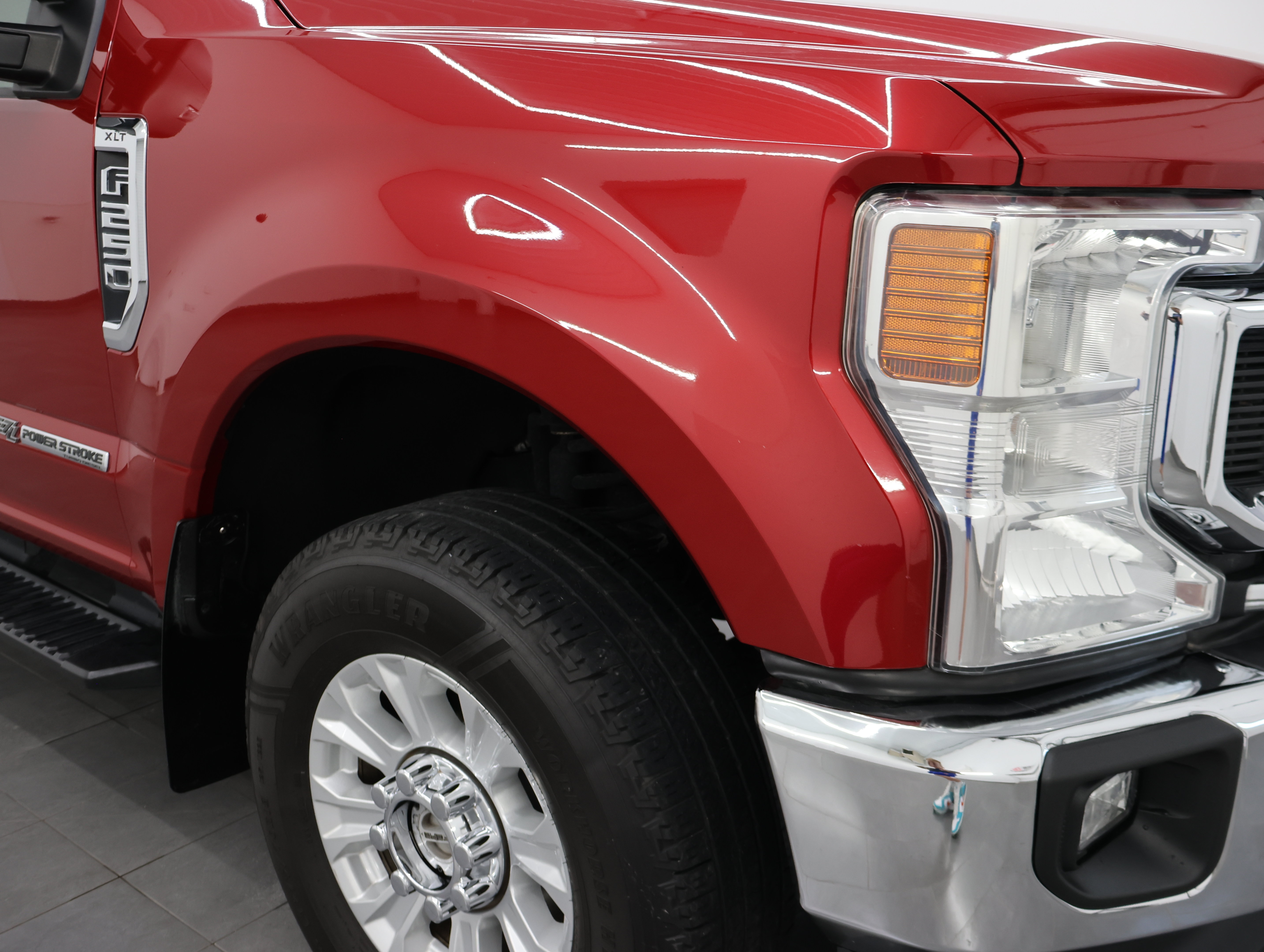 Used 2020 Ford F250 XLT w/ XLT Value Package AWD/4WD image 23