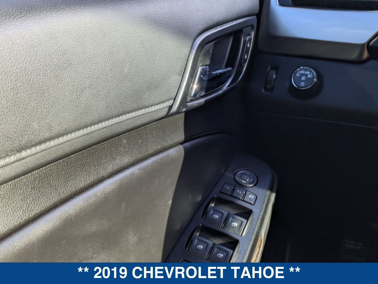 Used 2019 Chevrolet Tahoe LT w/ Luxury Package image 25