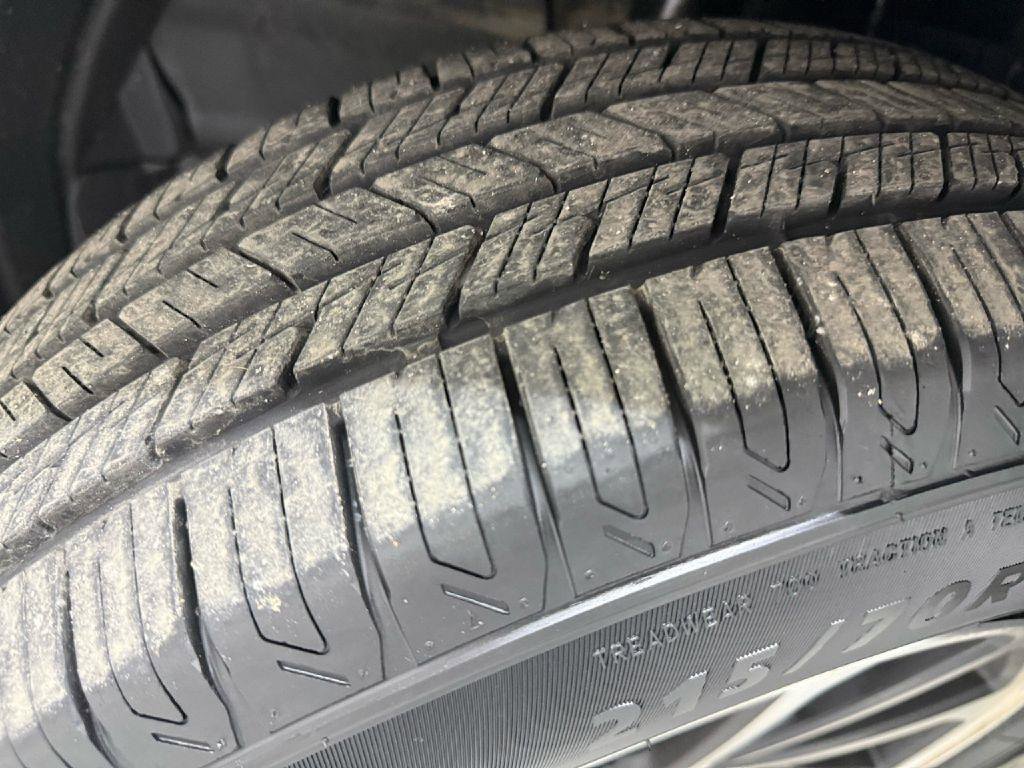 Used 2020 Mitsubishi Eclipse Cross ES image 26