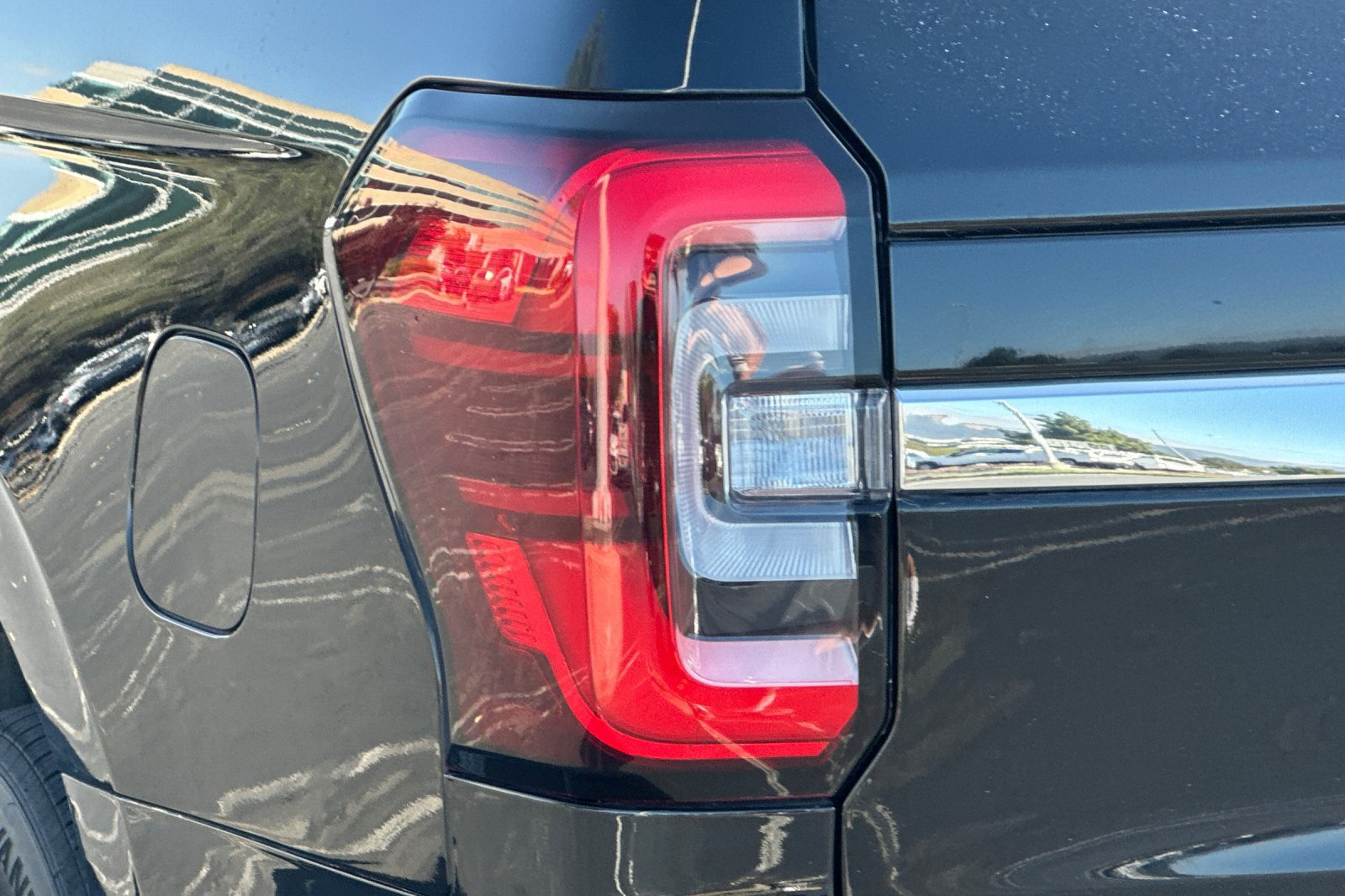 Used 2024 Ford Expedition Max Limited RWD image 47