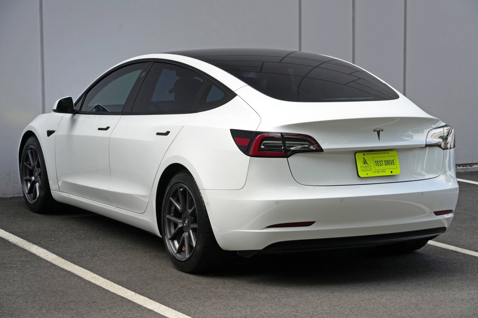 Used 2021 Tesla Model 3 Standard Range Plus RWD image 48