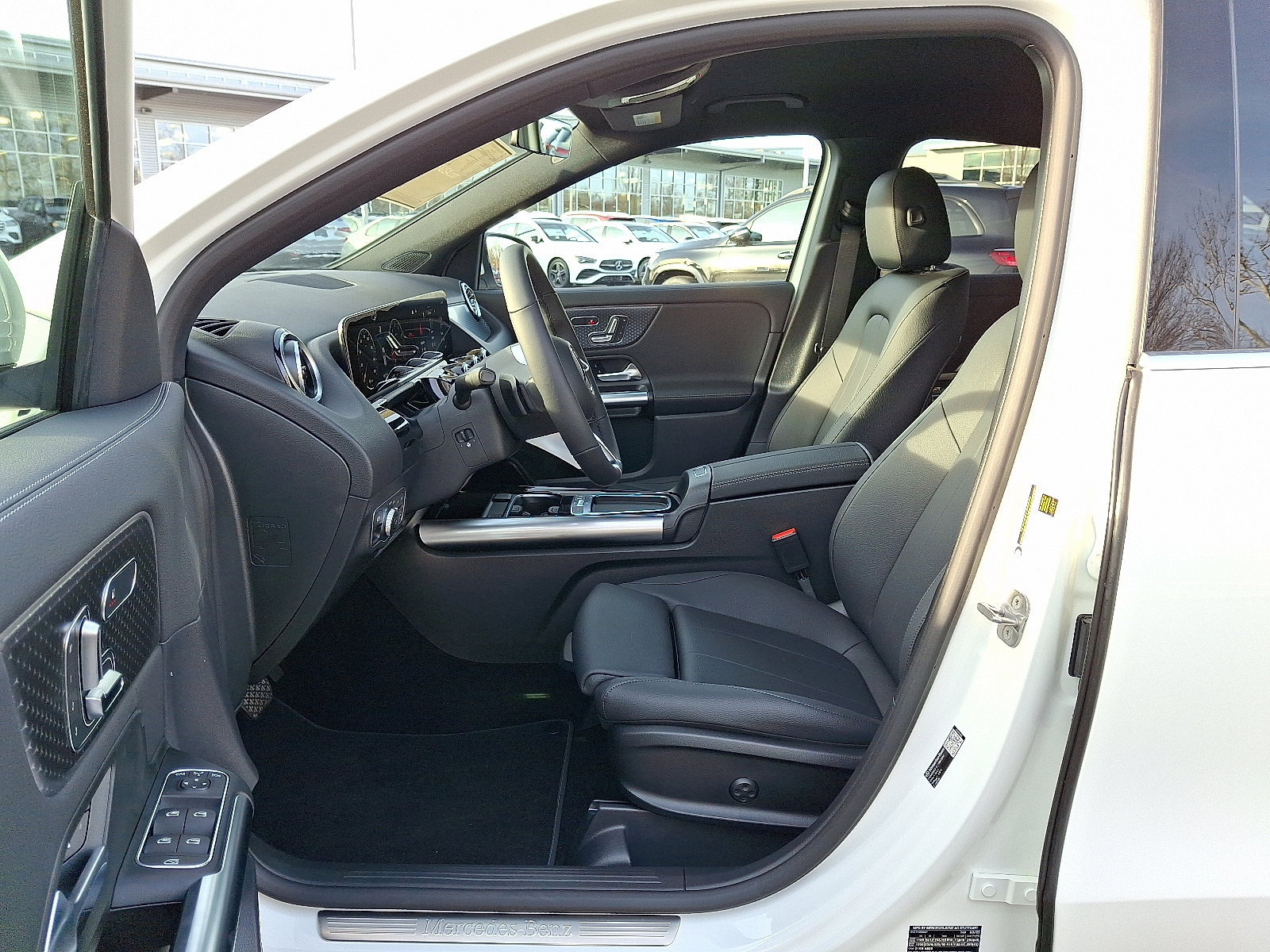 Used 2026 Mercedes-Benz GLA 250 4MATIC image 12