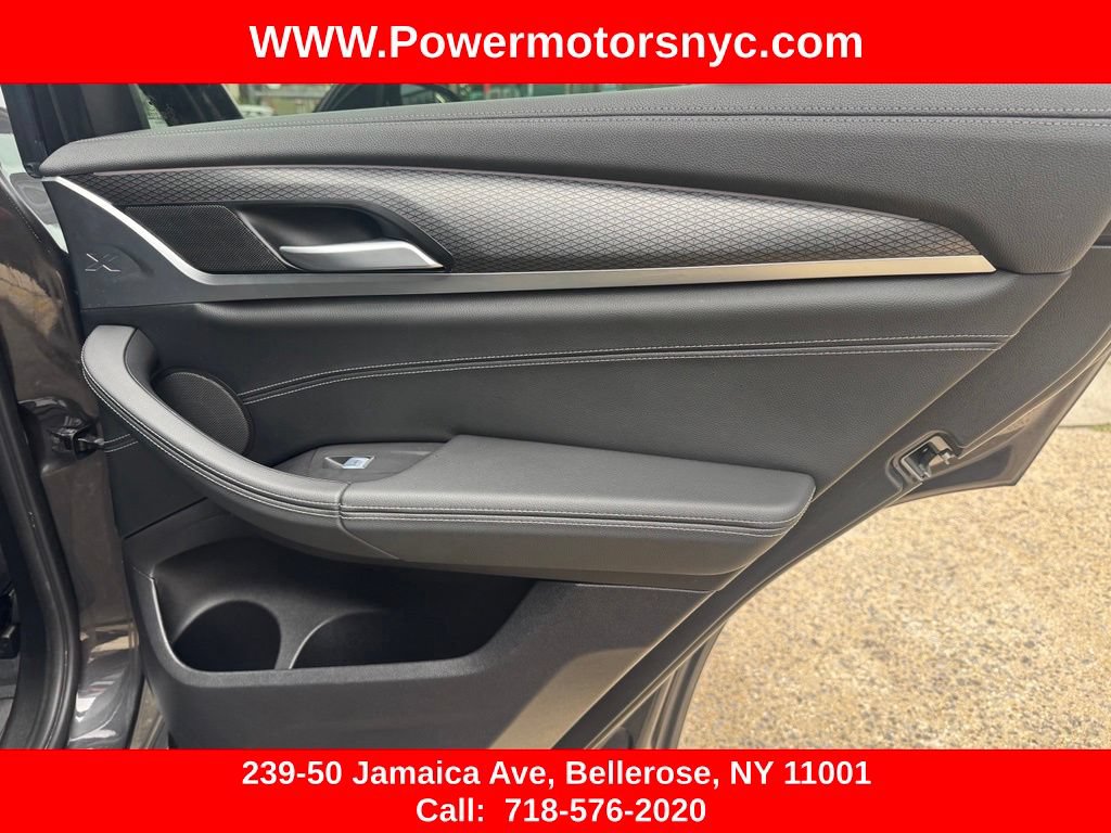 Used 2023 BMW X4 M40i AWD/4WD image 30