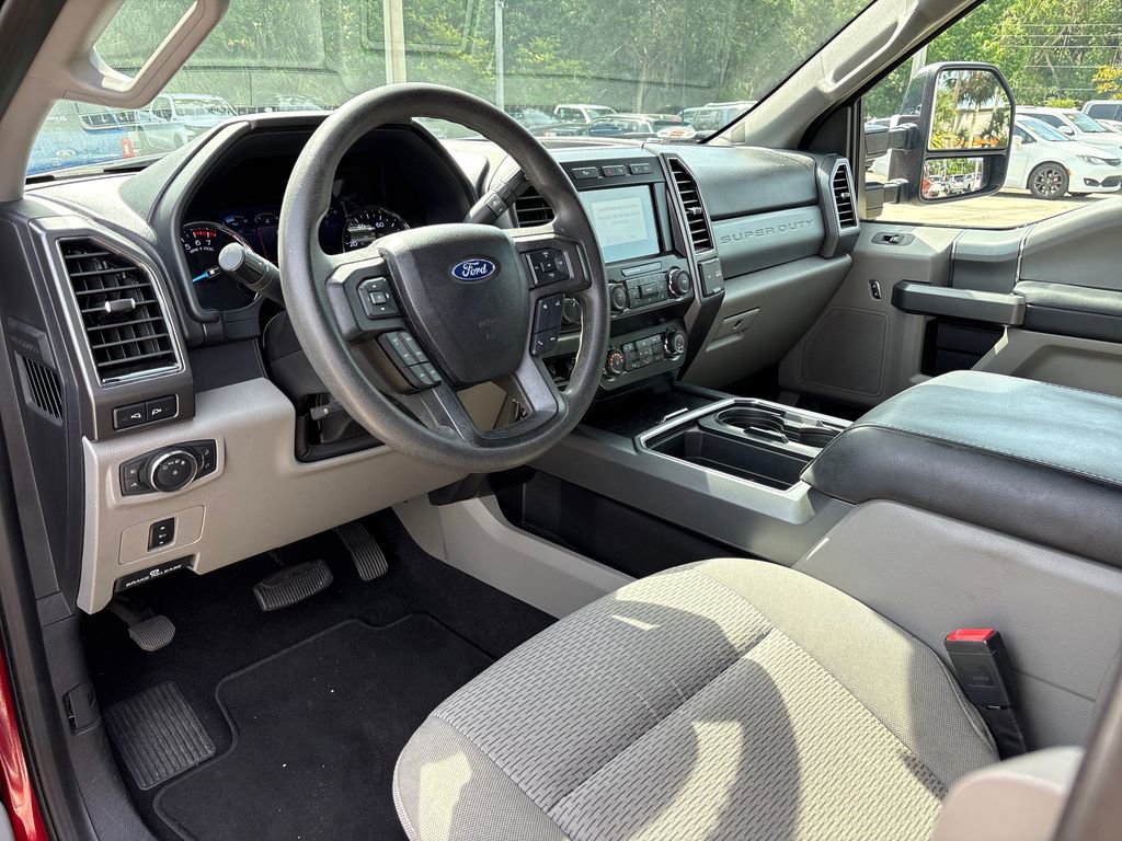 Used 2021 Ford F250 XLT w/ XLT Premium Package AWD/4WD image 6