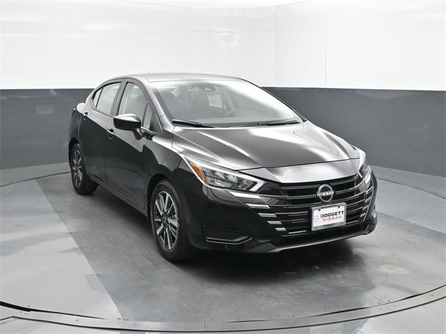 Used 2025 Nissan Versa SV w/ Trunk Package image 22