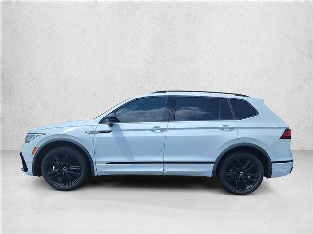 Used 2022 Volkswagen Tiguan SE R-Line FWD image 8