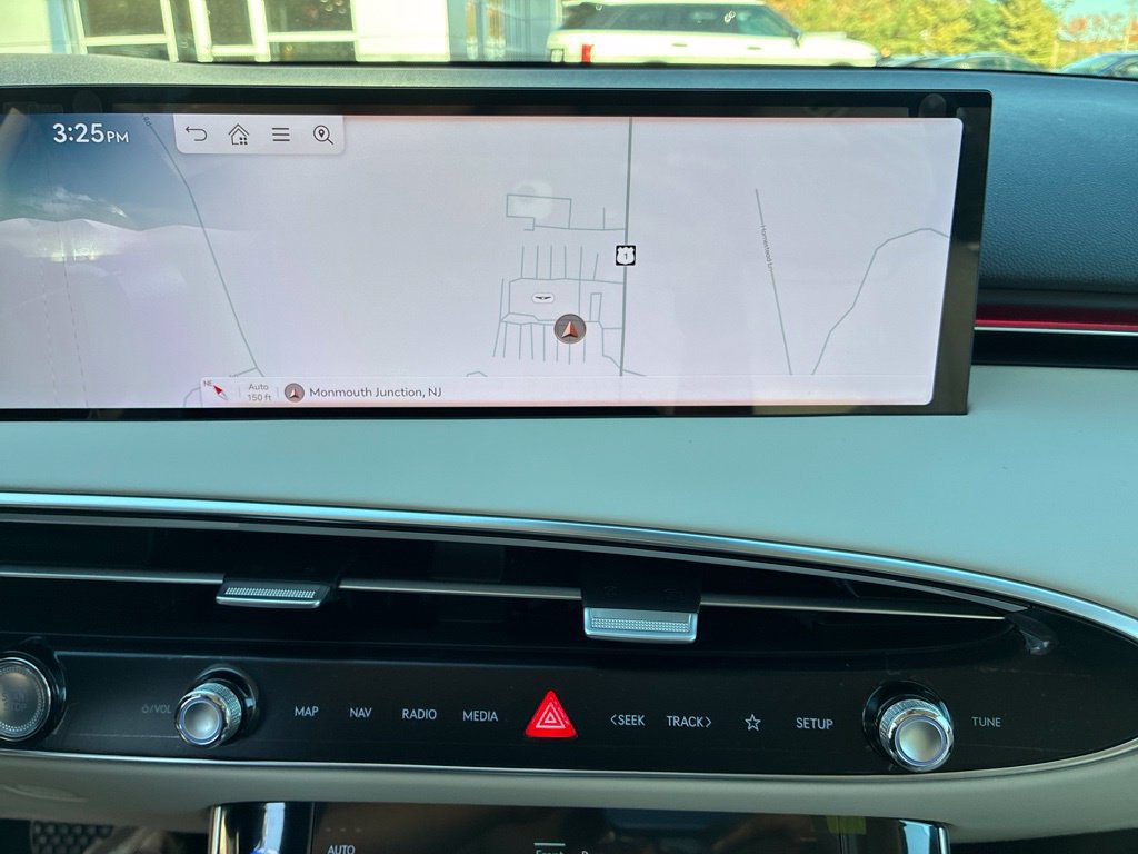 New 2027 Genesis GV70 2.5T Select AWD/4WD image 31