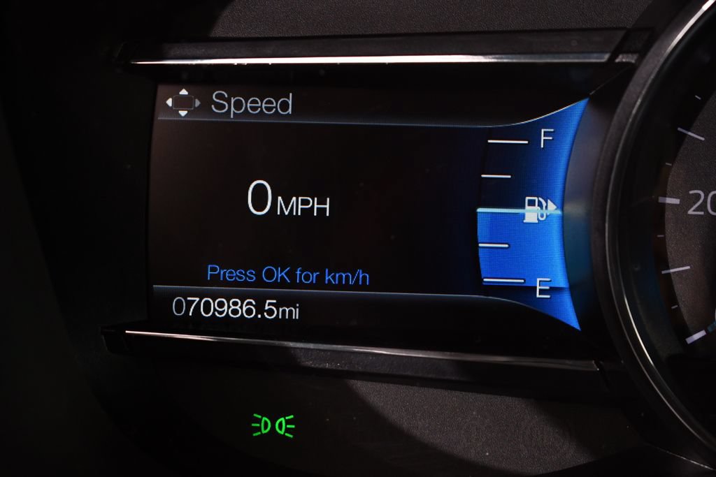 Used 2018 Ford Explorer XLT w/ Equipment Group 202A AWD/4WD image 28