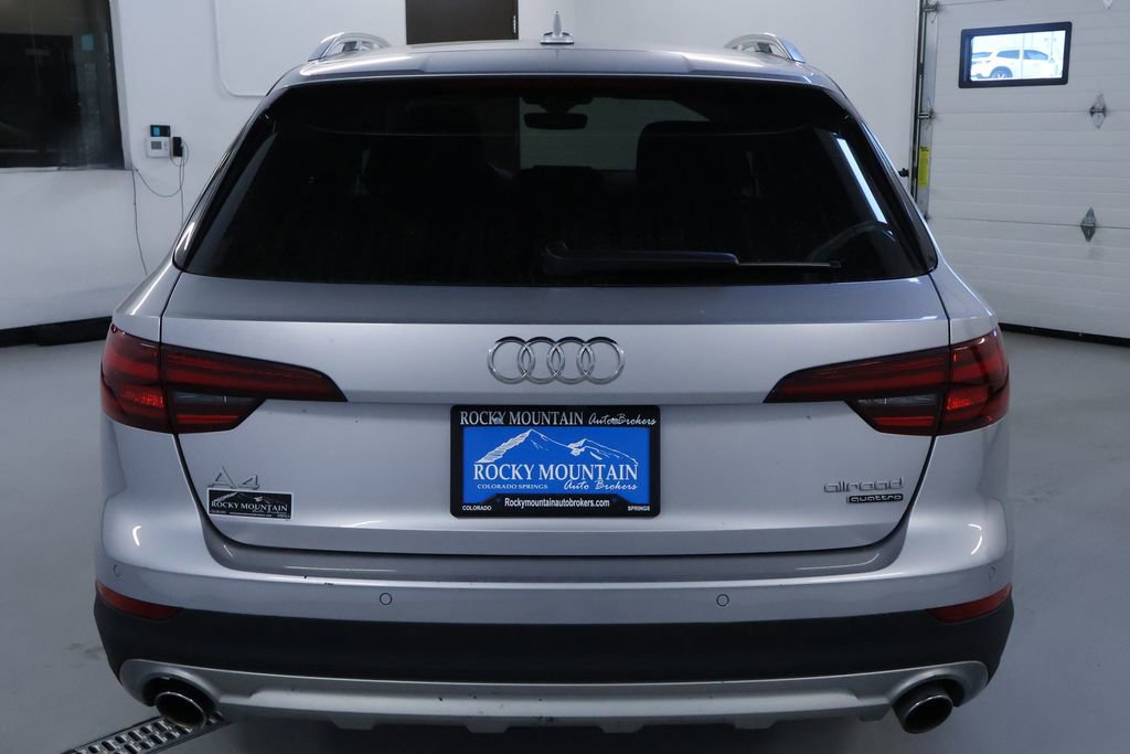 Used 2019 Audi A4 2.0T allroad Premium Plus AWD/4WD image 6