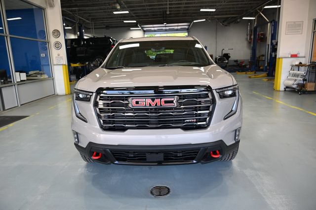 New 2026 GMC Acadia AT4 w/ Luxury Package AWD/4WD image 2