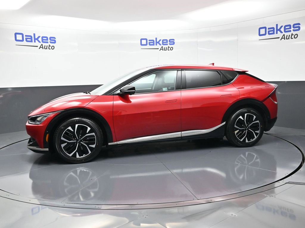 Certified 2023 Kia EV6 Wind w/ Wind Technology Package image 4