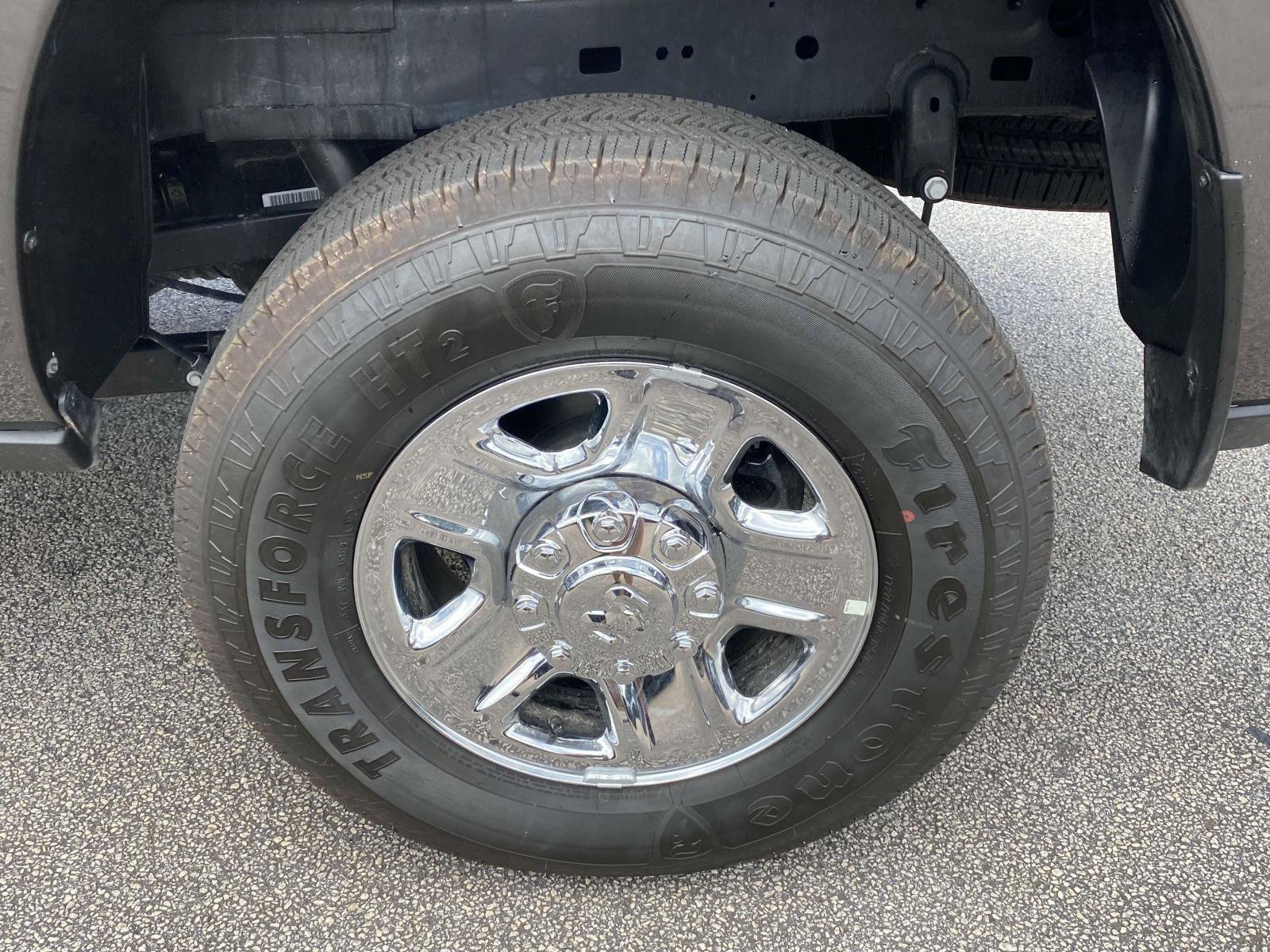 Used 2025 RAM 2500 Tradesman image 21