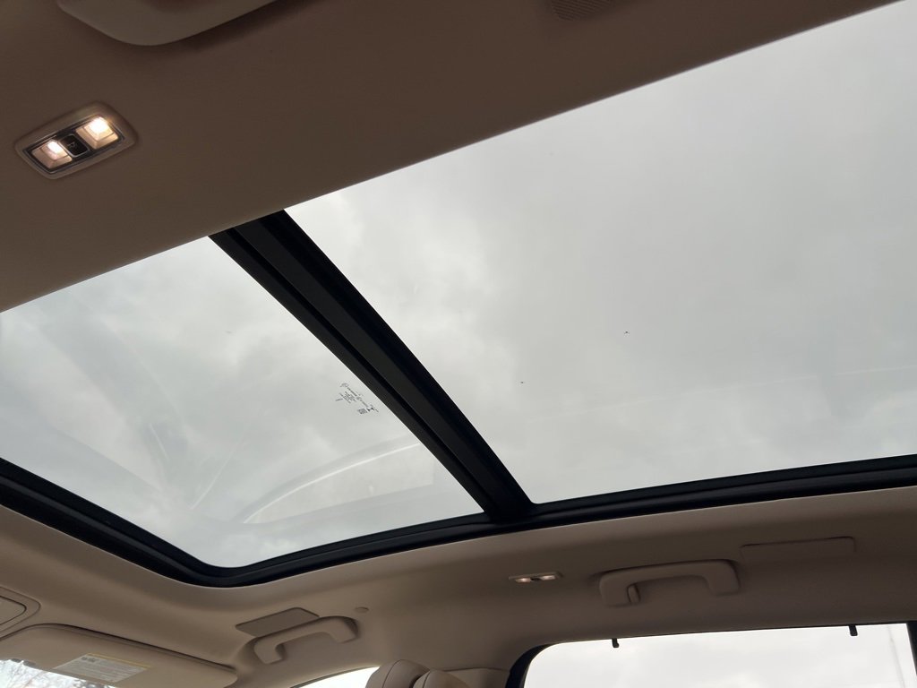 Used 2020 Lincoln Aviator Reserve w/ Equipment Group 202A image 32