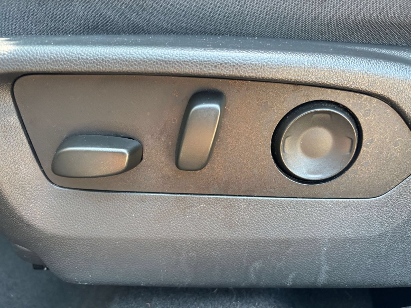 Used 2024 Buick Envision Preferred AWD/4WD image 22