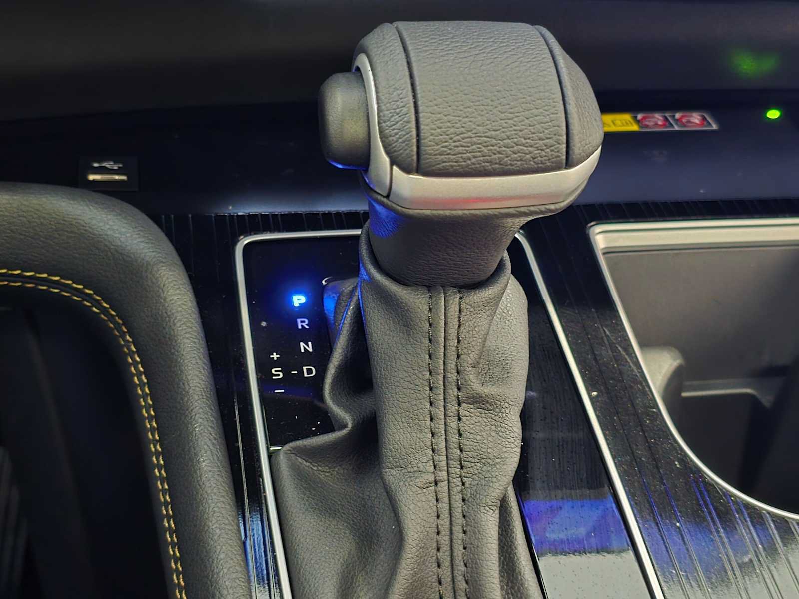Certified 2026 Toyota Sienna XLE Woodland Edition AWD/4WD image 15