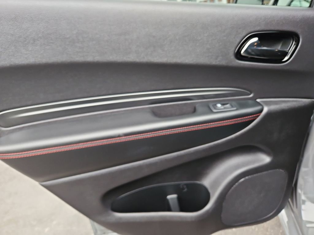 Used 2025 Dodge Durango GT image 29