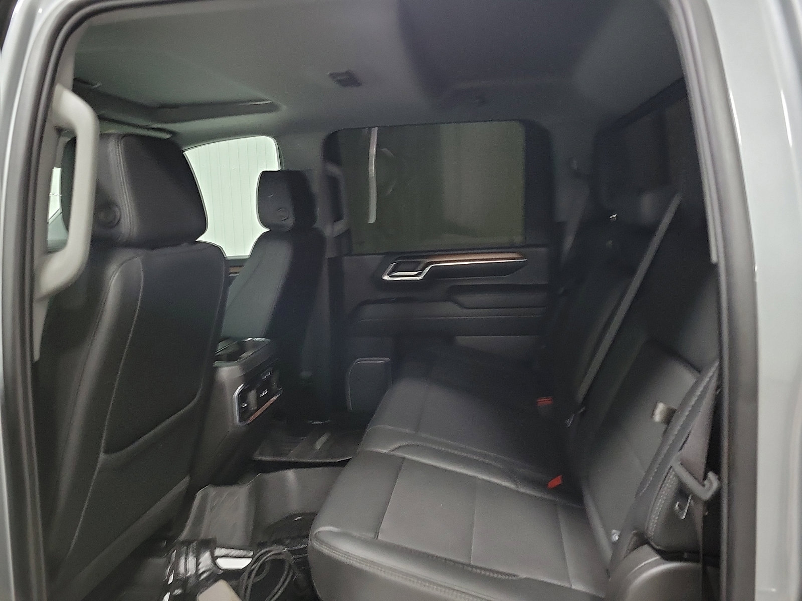 Used 2024 GMC Sierra 2500 Denali w/ Denali Reserve Package image 9