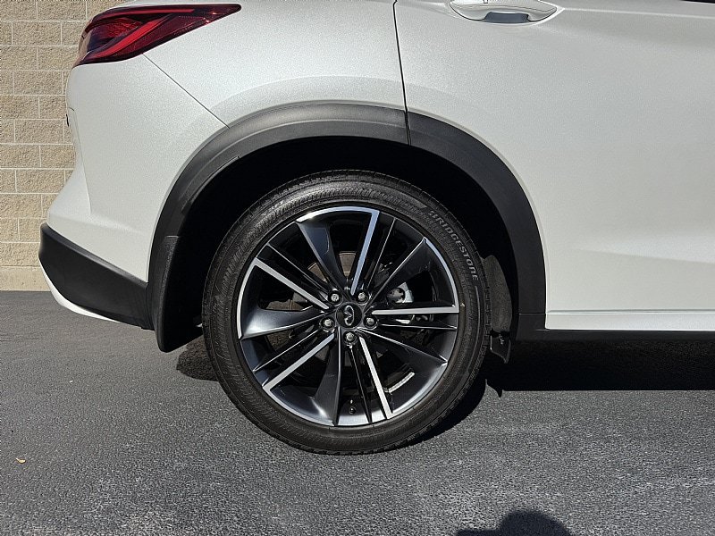 Used 2024 INFINITI QX50 Sport AWD/4WD image 5
