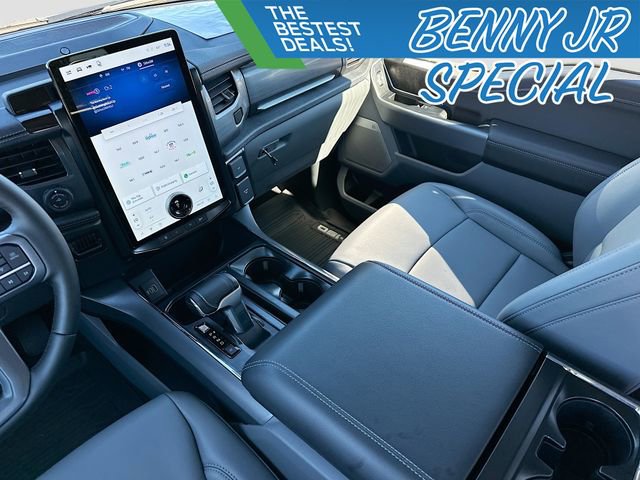 Used 2025 Ford F150 Lightning Flash image 24