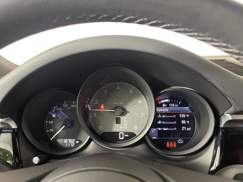 Certified 2023 Porsche Macan S image 29