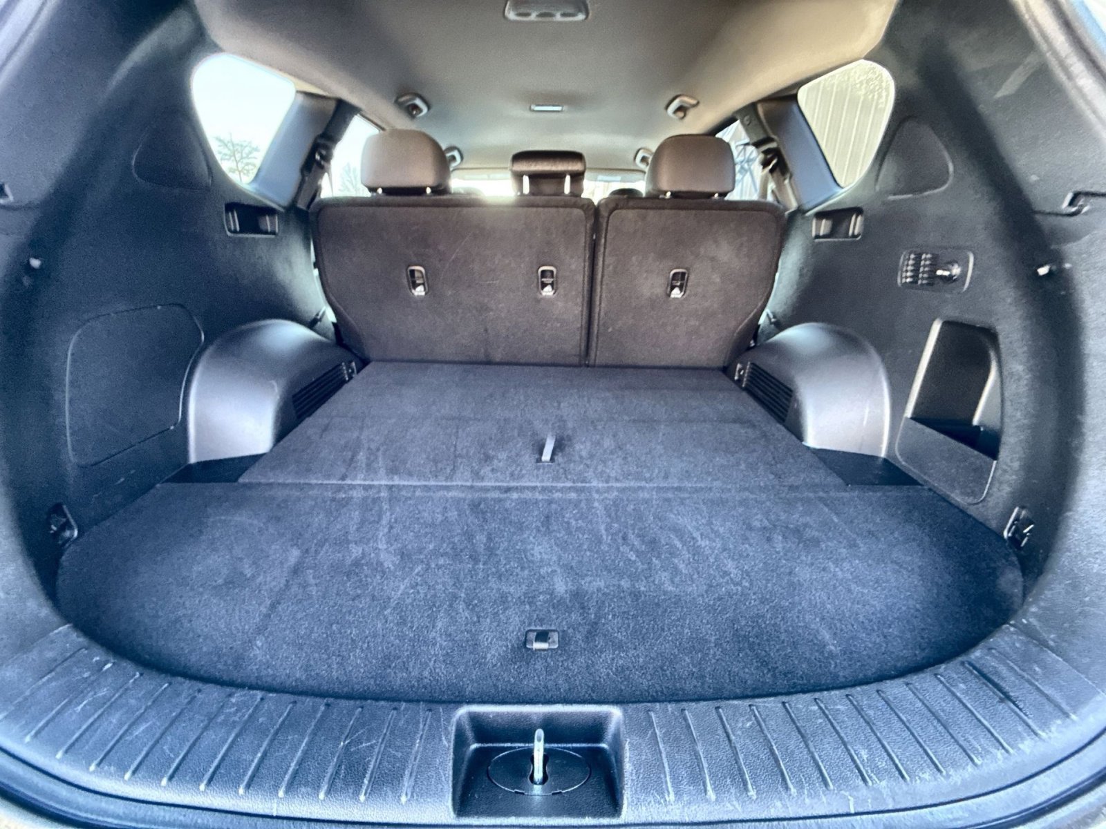 Used 2023 Hyundai Santa Fe SEL image 25