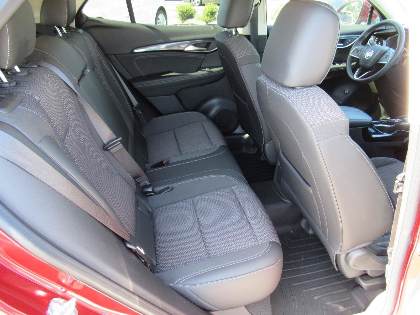 Used 2021 Buick Envision Preferred FWD image 29