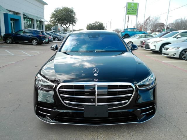 Used 2021 Mercedes-Benz S 580 4MATIC Sedan image 2