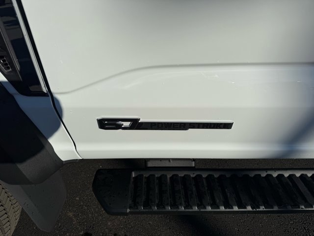 New 2026 Ford F550 4x4 Regular Cab Super Duty image 12
