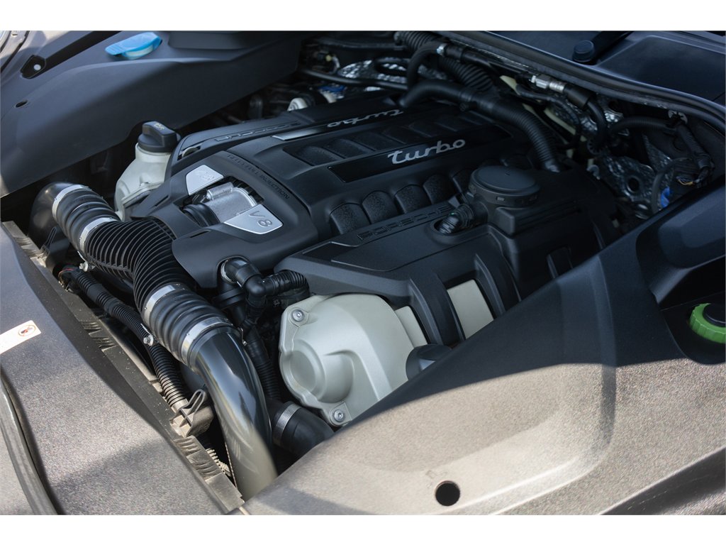 Used 2017 Porsche Cayenne image 28
