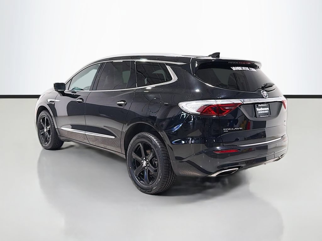 Used 2023 Buick Enclave Essence w/ Sport Touring Edition AWD/4WD image 7