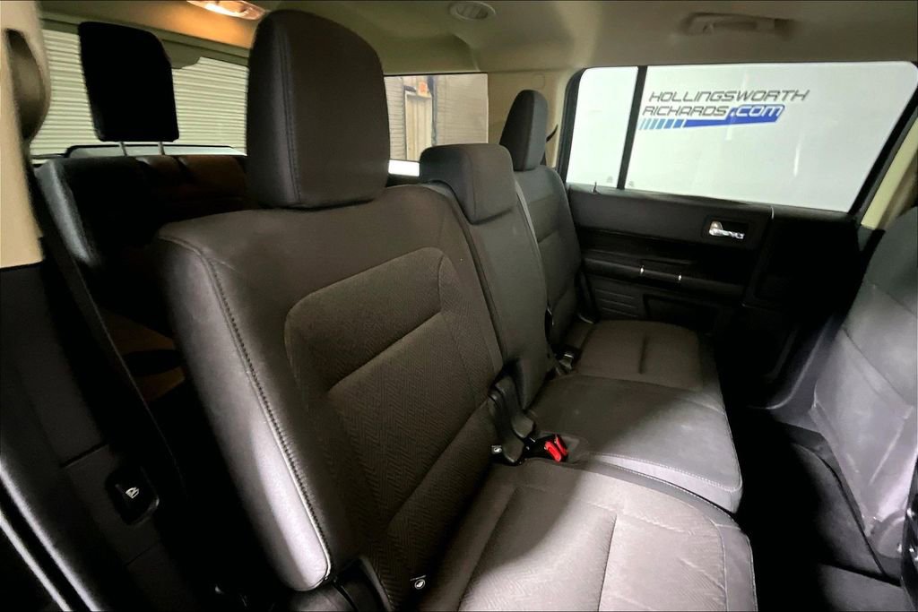 Used 2019 Ford Flex SEL FWD image 21
