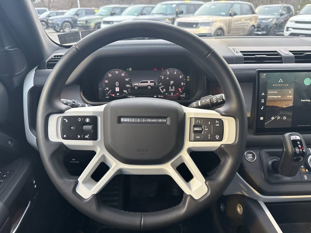 Used 2025 Land Rover Defender 130 X-Dynamic SE image 16