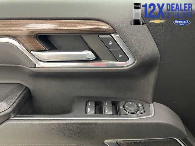 Used 2023 Chevrolet Silverado 1500 LT w/ Z71 Off-Road Package AWD/4WD image 12