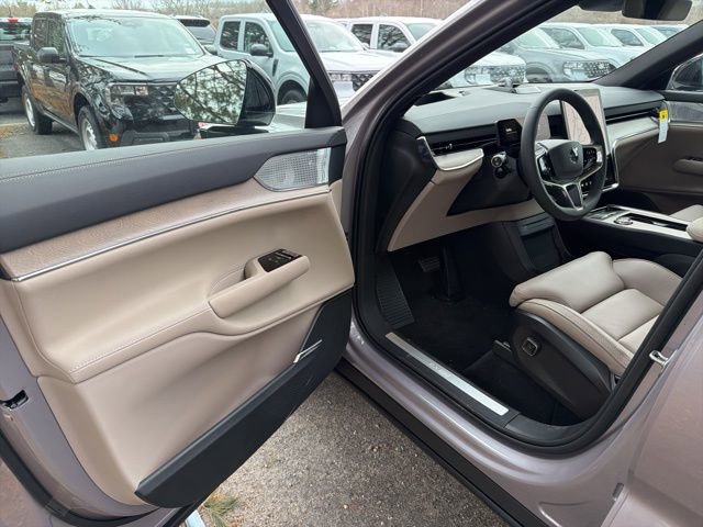 New 2026 Volvo EX90 Ultra image 12