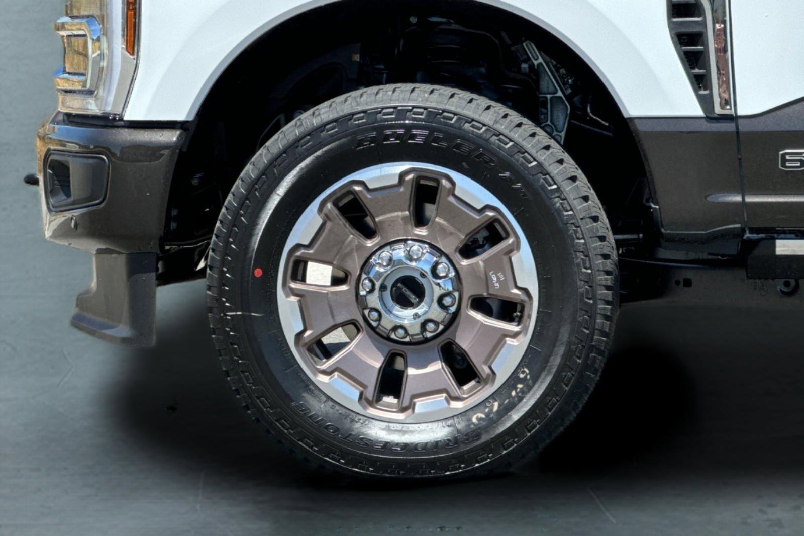 New 2025 Ford F350 King Ranch image 30