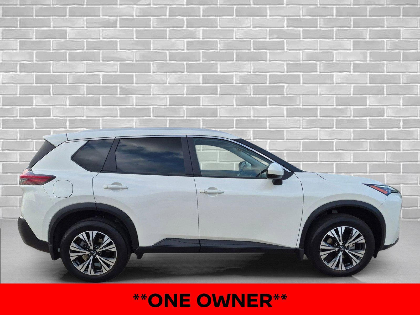 Certified 2023 Nissan Rogue SV w/ SV Premium B Package AWD/4WD image 7