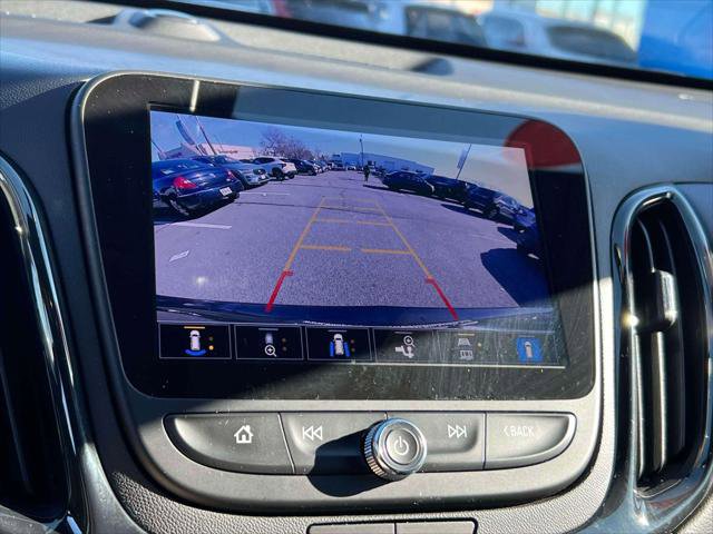 Used 2023 Chevrolet Equinox RS image 28