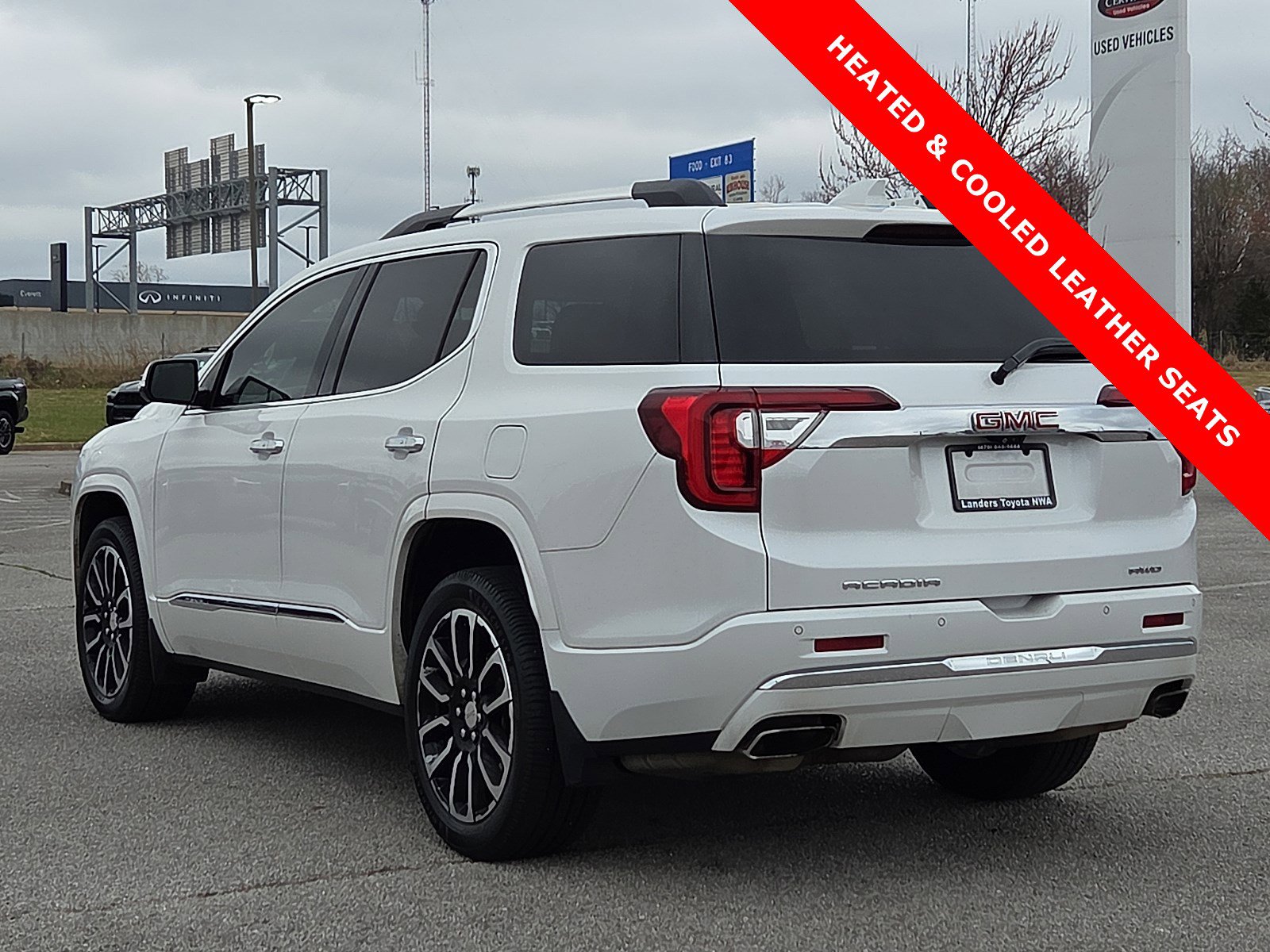 Used 2020 GMC Acadia Denali w/ Trailering Package image 4