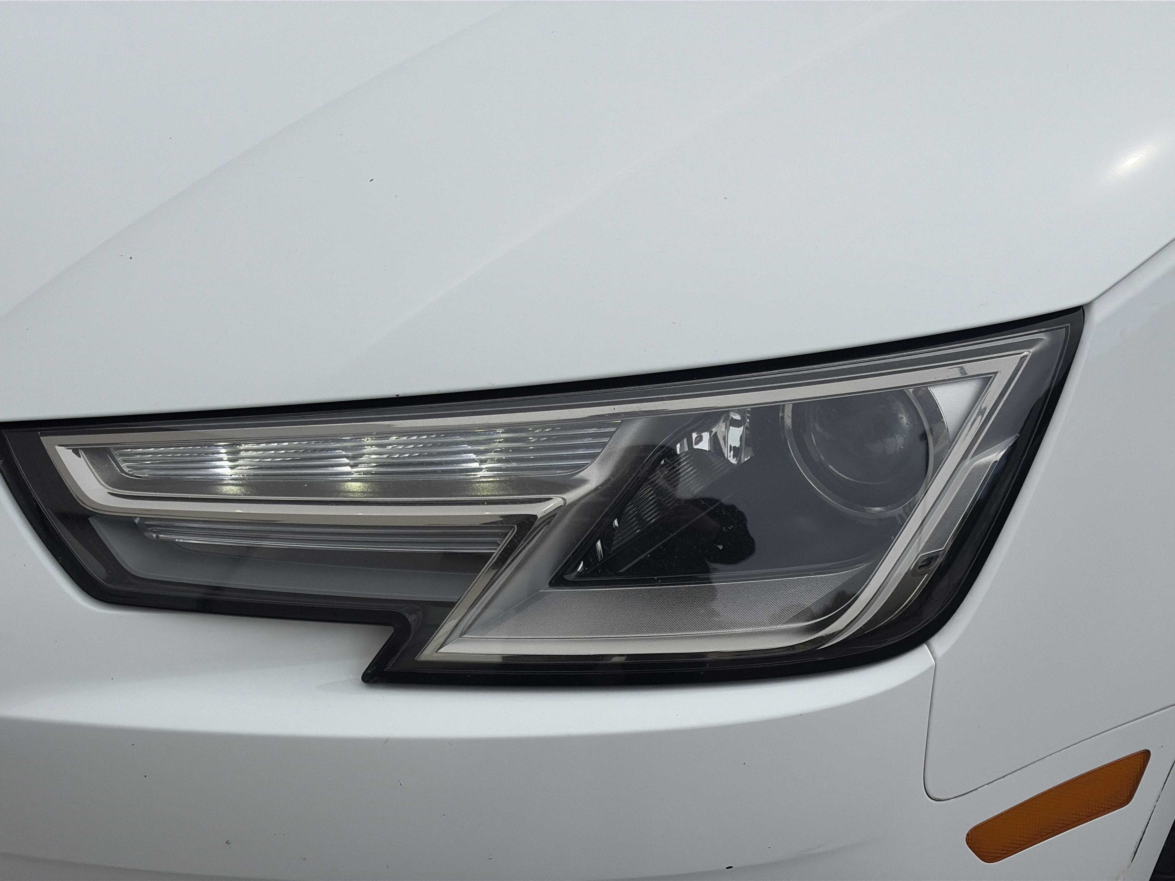 Used 2017 Audi A4 2.0T Premium FWD image 10